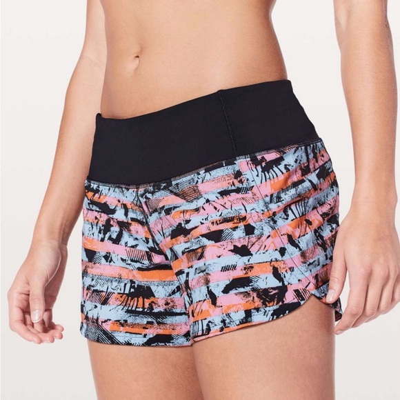lululemon athletica Pants - Lululemon Run Times Short II 4" Inversion Multi/Black Size 6